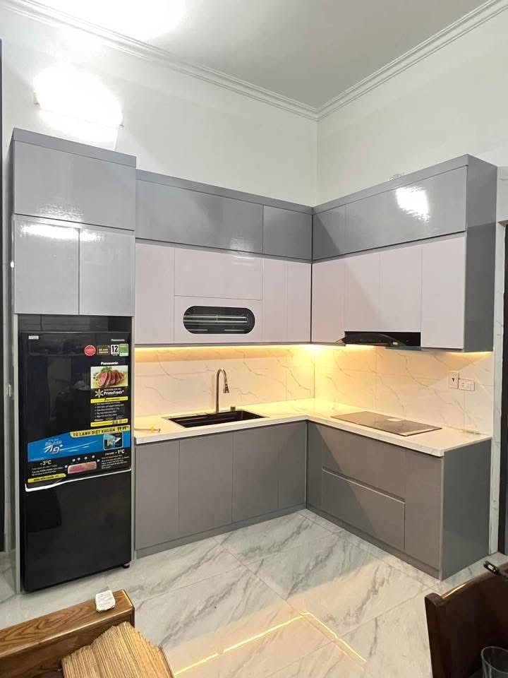 Tủ bếp nhựa ChinHuei Plus - TBCHP5